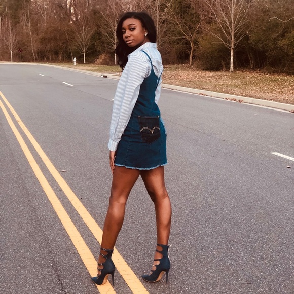 SOLD OUT - Picture 4 of 5